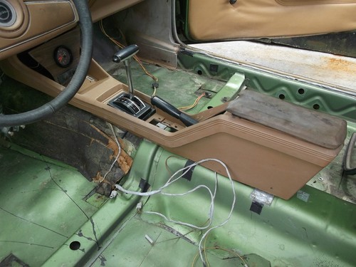 FORD CAPRI 2.8 V6 LHD - Picture 6 of 11