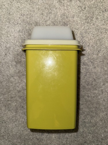 Tupperware Pick-A-Deli 3 piece set pickle keeper avocado green color 1330 - Picture 2 of 5