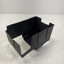 OEM 2018 - 2024 CHEVROLET EQUINOX BATTERY BOX TRAY CARRIER HOLDER COVER 84483840