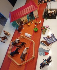 Schleich Reiterhof  mit Koppel Waschplatz 42792, Pferden, Figuren & Zubeh&ouml;r