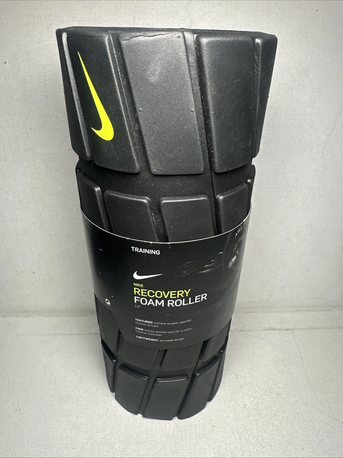 🔥 Nike Adult Unisex Training Recovery Foam Roller 13IN BLACK/Volt