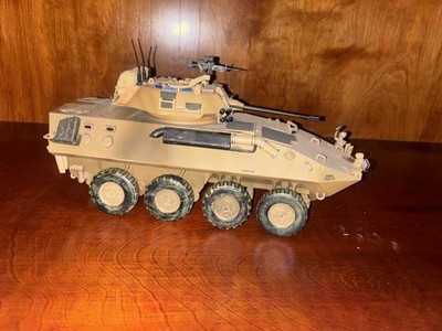 BBI Elite Force Bravo Team 2002 1:18 USMC US Marine Corps LAV-25 RARE COLOR  
