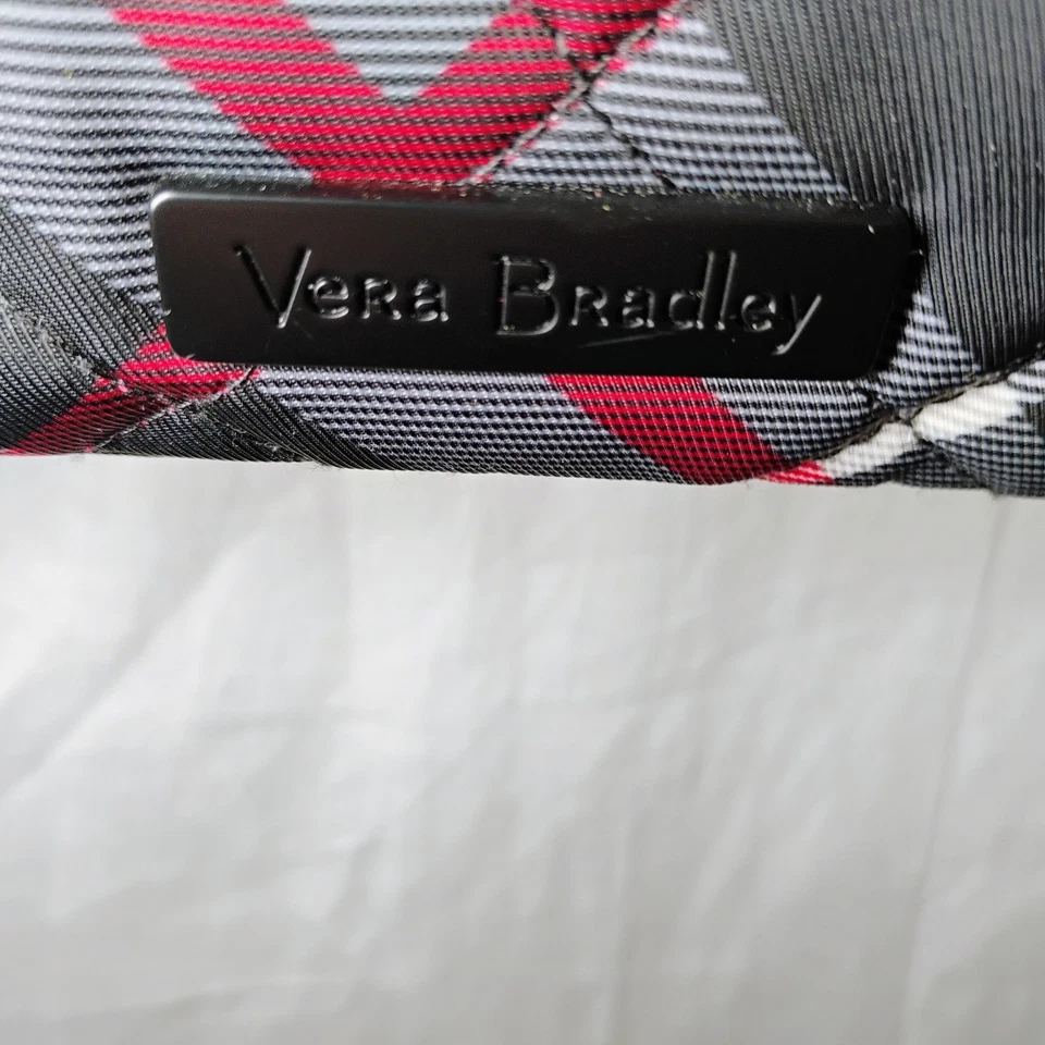 NOVA Bolsa de Ombro Vera Bradley com Zíper Triplo – Xadrez Paris – Acolchoada Transversal - Imagem 4 de 4