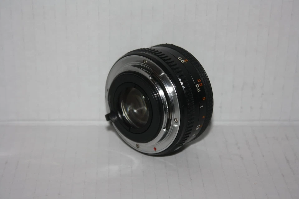 Sakar Auto Lens F 1.7/ 50mm MC Camera Lense - Image 2 of 4