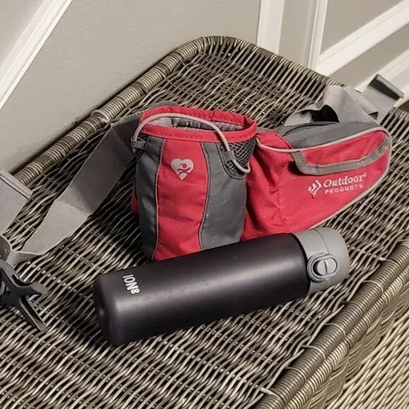 Pack Cintura Productos Exterior con Botella de Agua Ion Rosa Foto 3 de 4