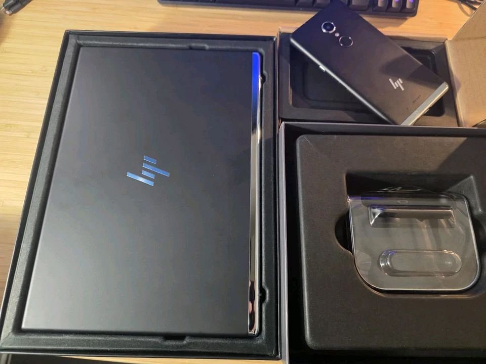 HP Elite x3 Graphite Unlocked Windows 10 Smartphone - 64GB 4GB RAM - Very Rare - Image 4 of 4