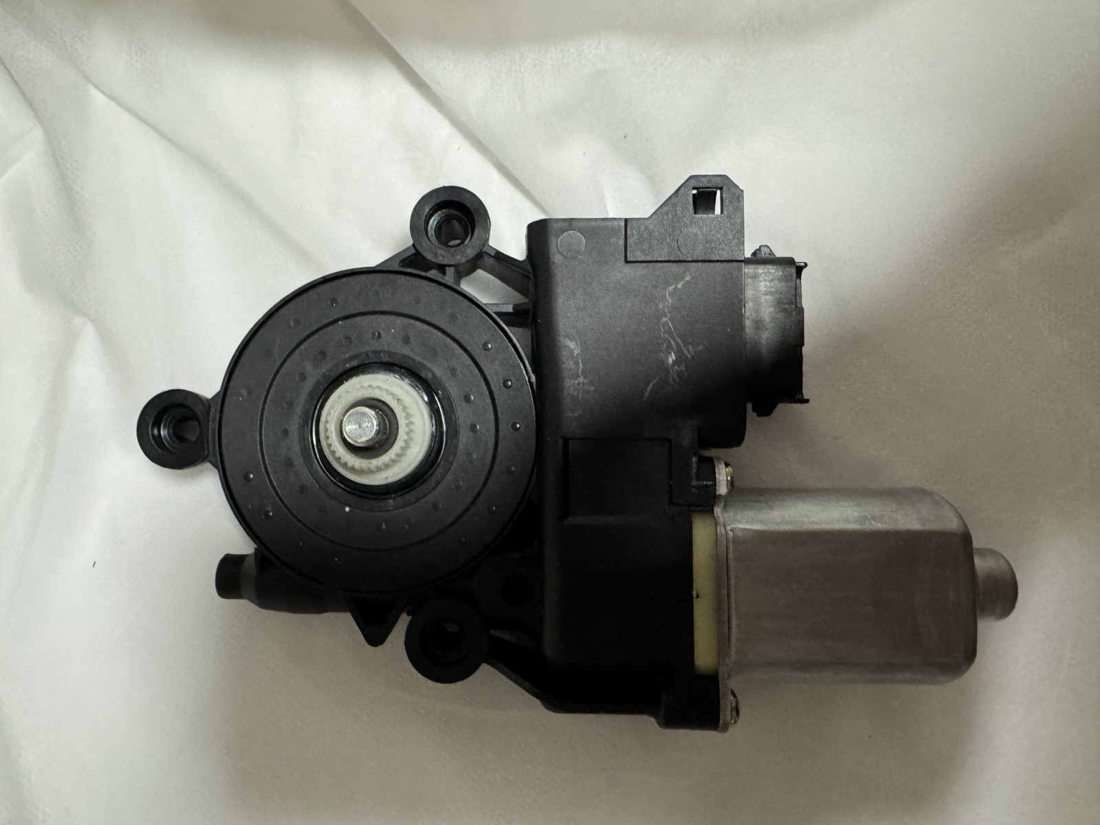 AUTOKAY 824501U010 Door Window Motor Left Driver Side Fits for Kia Sorento 11-15