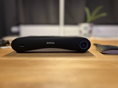 Barco ClickShare CS-100 Wireless Presentation System R9861510EU