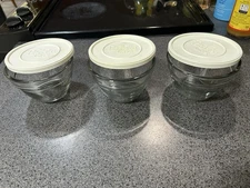 Lot of 3 Pampered Chef 3" High Pre Storage Measuring Cup Bowls with 3 Lids
