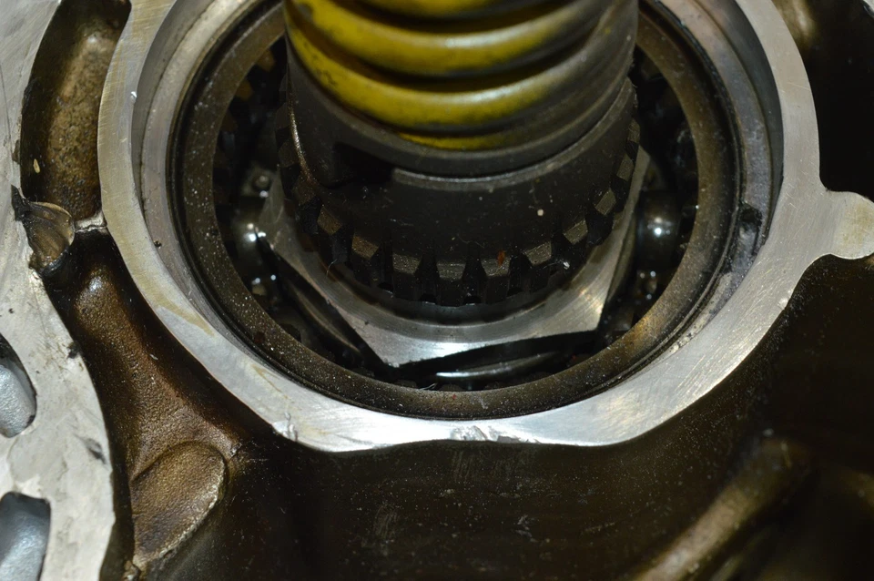 YAMAHA VIRAGO XV 750 4FY MOTORBLOCK MOTORHÄLFTEN MOTORGEHÄUSE WINKELGELENK - Bild 4 von 4