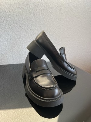 Estro Damen Loafers, Größe 37, Schwarz, Leder, Komfortabel, Stilvoll 