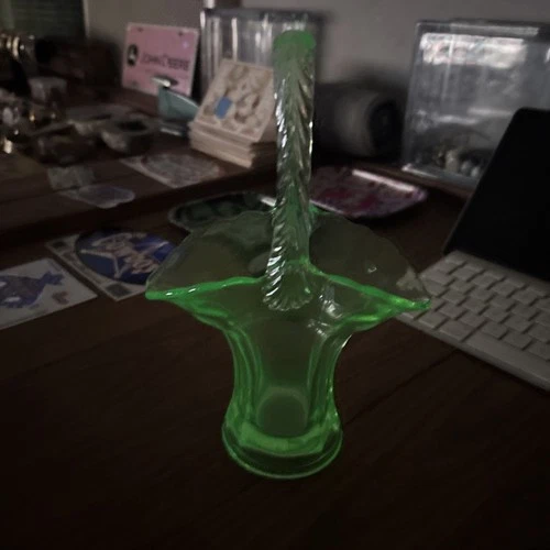 VINTAGE FENTON URANIUM GLASS  BASKET WITH BRAIDED HANDLE 9"