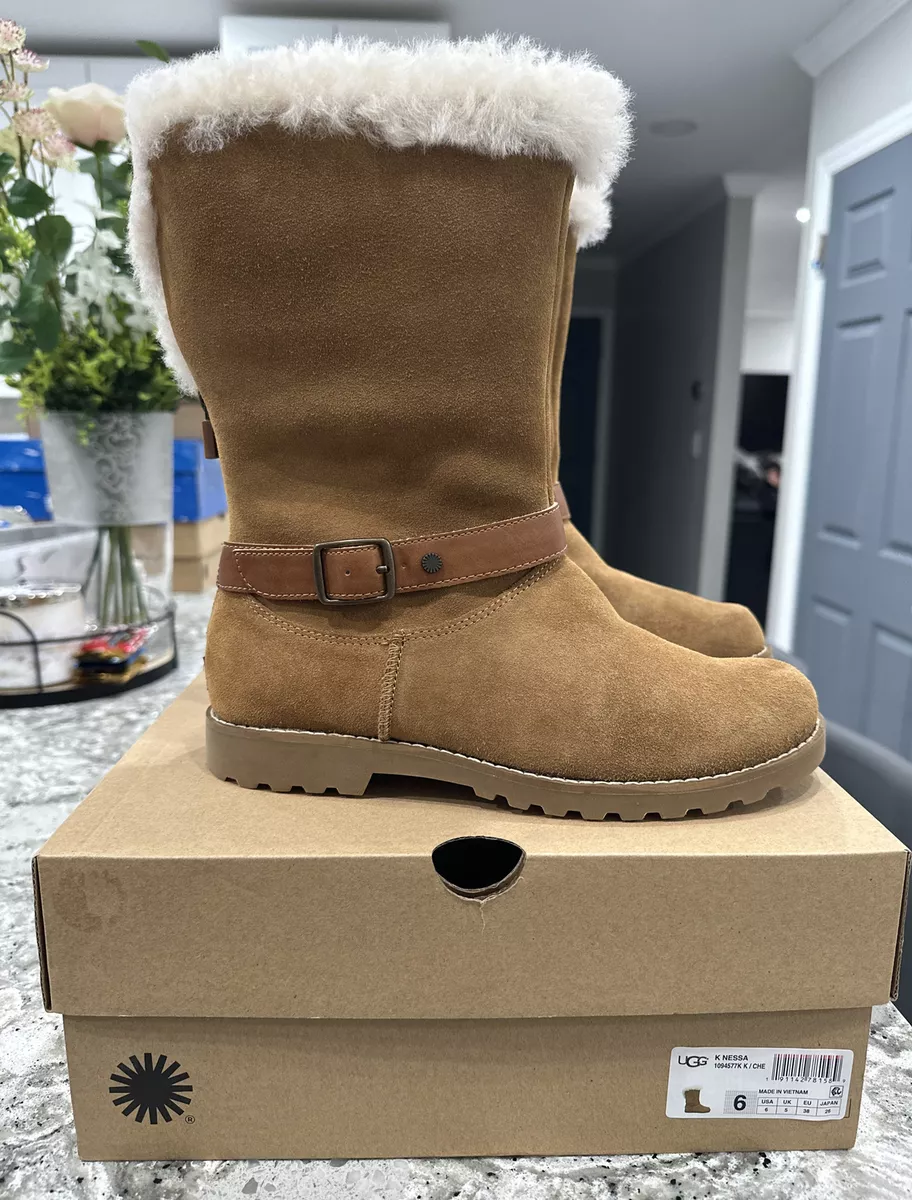 AUTHENTIC UGG NESSA 1094577K Girls Chestnut Convertible Biker Zip