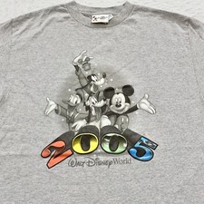 vintage 2005 WALT DISNEY WORLD T-Shirt MEDIUM goofy pluto donald duck soft