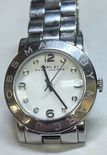 Marc Jacobs Crystal MBM 3054 Wristwatch for Women. Used Condition