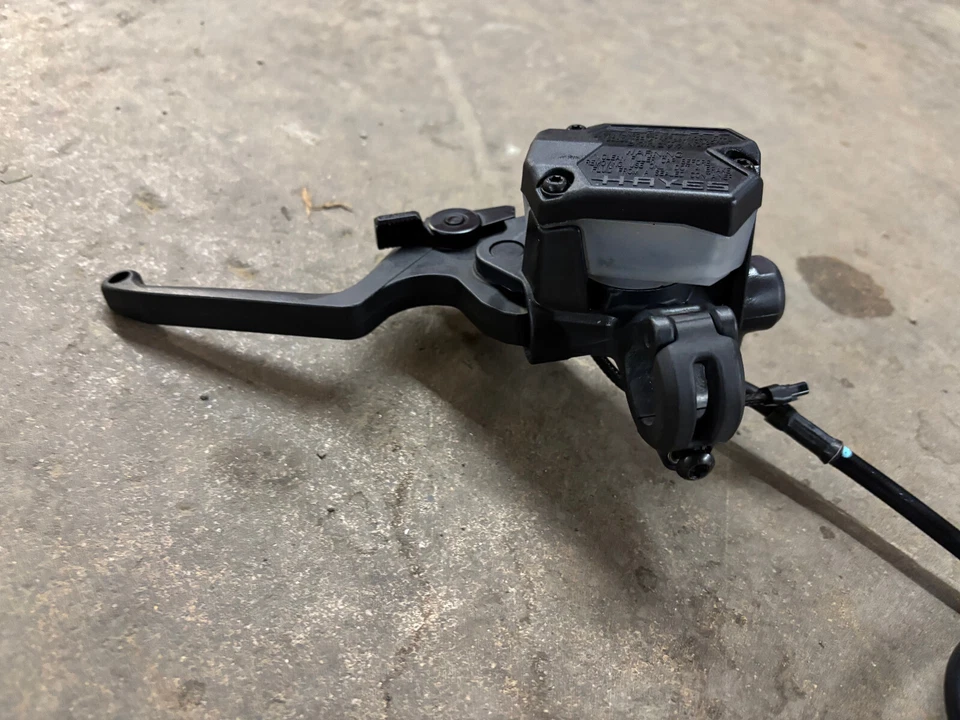 Polaris Matryx Switchback Assault 850 650 Brake Master Cylinder 2021 22 23 24 XC - Image 2 of 3