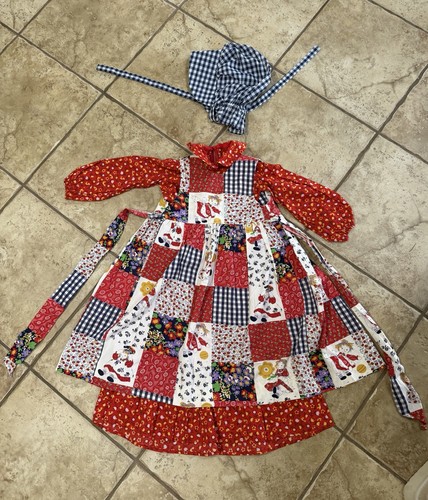 Homemade 1975 Prairie Cottagecore Homestead Dress Pinafore Bonnet Holly Hobbie