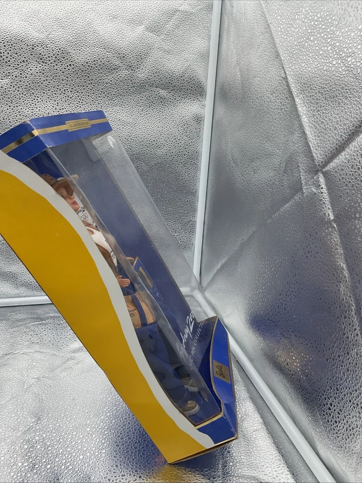 Sydney Olympic Pin Collector 2000 Barbie Doll NRFB BOX DMG - Image 2 of 4