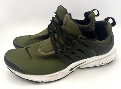 Original Nike Presto Essential Sneaker Legion Green Gr 46 11/12 Oliv-Grün Weiß
