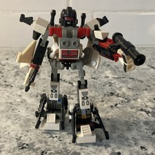Kre-o Supirion Transformers Micro-Changers Combiner Lego Set