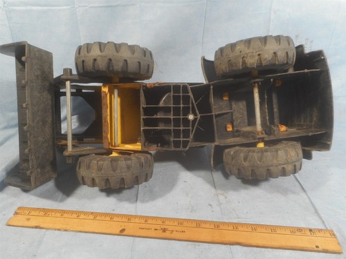 1997 Vintage Metal Mighty Tonka Front End Loader steel and plastic yellow - Picture 7 of 7