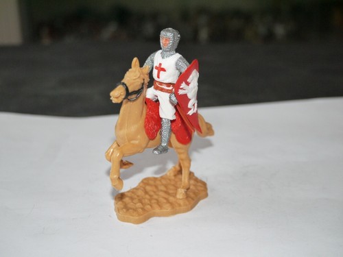 Timpo Toys - Chevalier Médiéval à Cheval - Grand Casque Jaune - Figurine Occasion