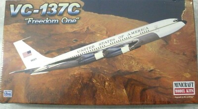 Minicraft 1/144 VC-137C Freedom One Plastic Model Kit, item 14624