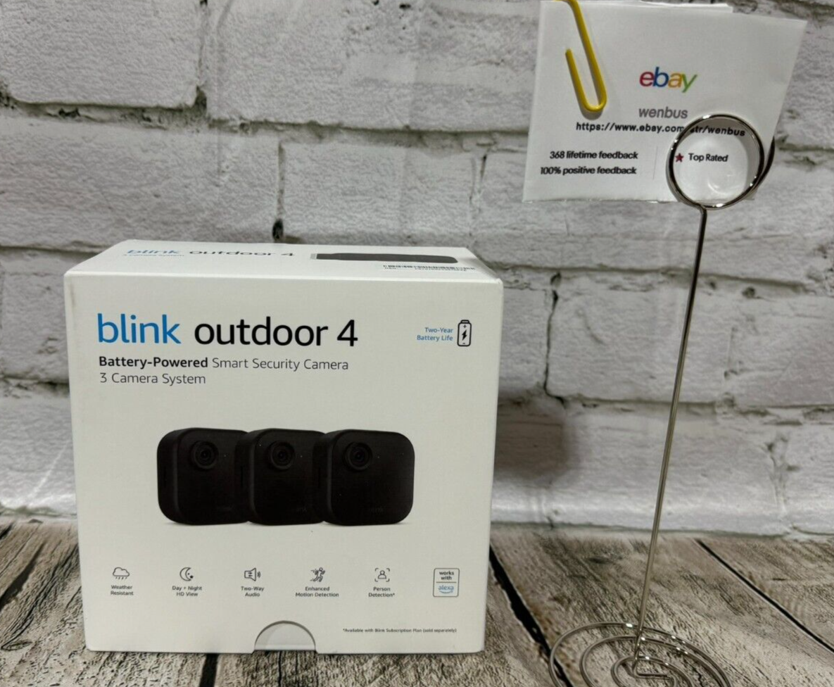 Blink Outdoor 4 (4th Gen) 3-Camera Wireless Security System - 1080p, 2024 Model