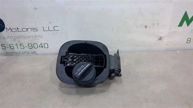 【みゆき】速達 2017-2020 CHEVROLET TRAX FUEL TANK HOUSING 42353812 | eBay