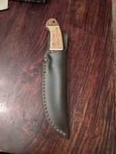 Albainox Messer in Messerscheide