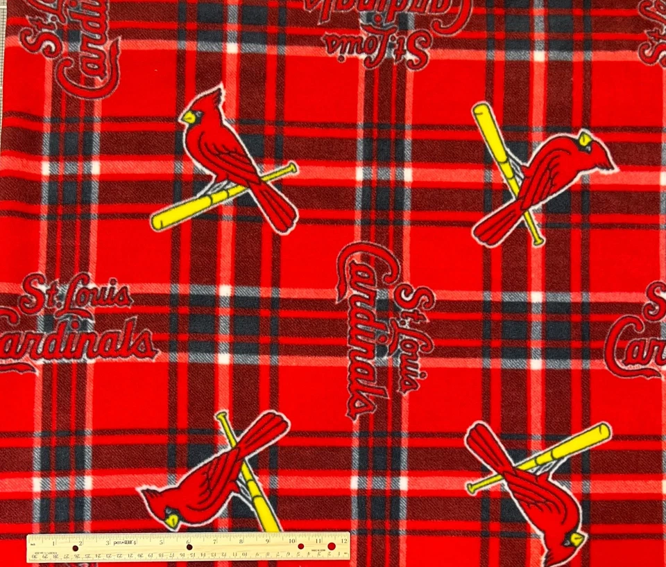 Tela polar de los Cardenales de San Luis a rayas, media yarda, equipo de béisbol Foto 3 de 4