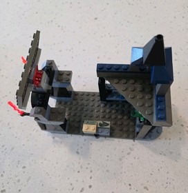 Harry Potter LEGO #4720 Knockturn Alley 99% Complete (Original Instructions)