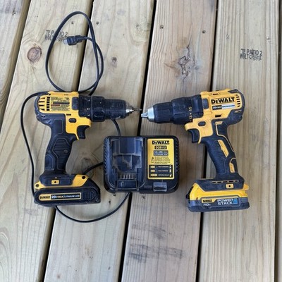 Lot Of DEWALT Drills DCD777 DCD780 20V Lithium-Ion Cordless Drill Charger
