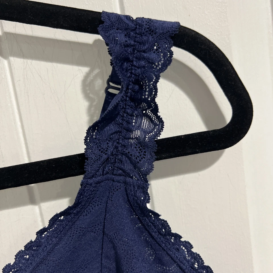 Cacique Bralette Unlined Wireless Navy Lace Lane Bryant Plus 26/28 - Image 4 of 4