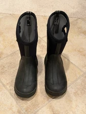 Bogs Boots Kids Size 2 Black Classic High HA Solid Waterproof Insulated -30F