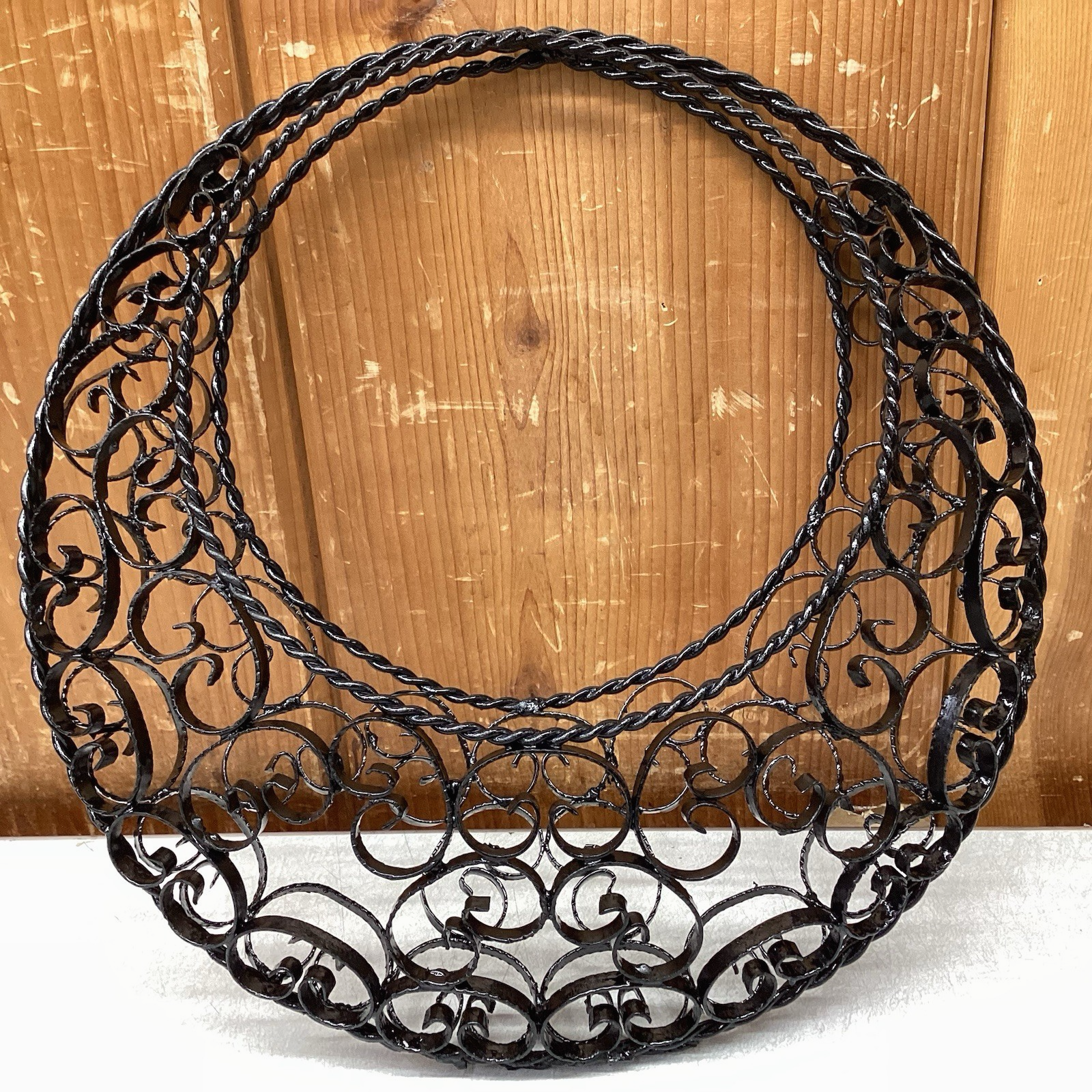 VTG Metal Wrought Iron Basket Hanging Planter Boho Round Decor Fruit Flower