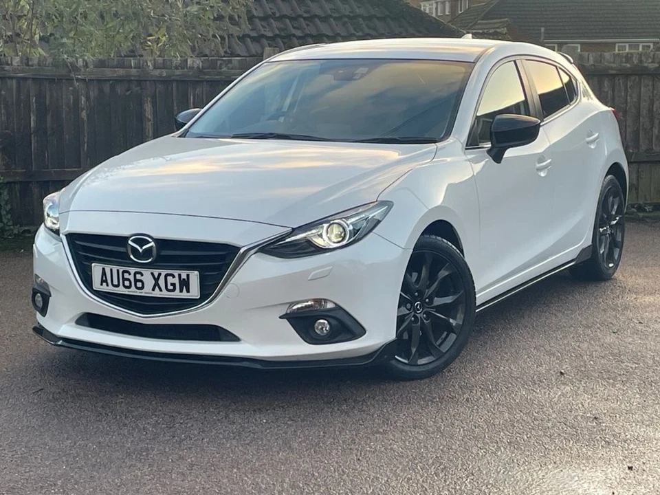 2016 Mazda Mazda3 2.0 SKYACTIV-G Sport Black Hatchback 5dr Petrol Manual Euro 6  - Image 2 of 4