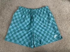Nike Men's Club Shorts Green Men’s Size M Flow Checkers FN3098-365 New With Tag