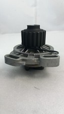 Pompe à eau Audi 100