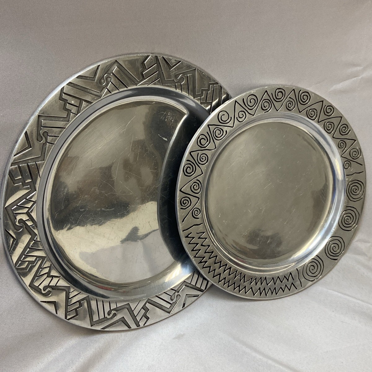 VTG The Wilton Co. RWP Silver Metal Plates Serving Plates | eBay