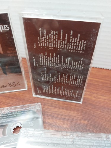 The Beatles Live At The BBC Double Cassette Tapes Set With Booklet 1994 Music - Picture 4 of 7