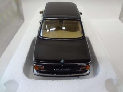 ミニカー AUTO art MILLENNIUM 1/18 BMW 2002 L Auto Art Millennium 1/18 Bmw 2002 L | eBay