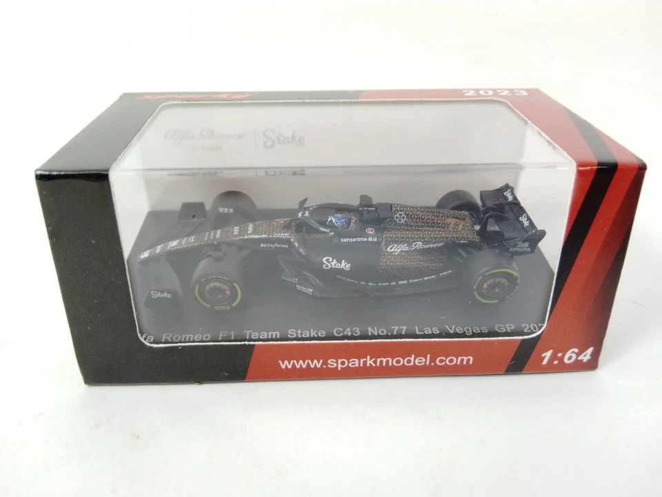Spark Alfa Romeo F1 C43 #77 Valtteri Bottas Las Vegas GP 2023 1/64 Y358 - Immagine 3 di 4