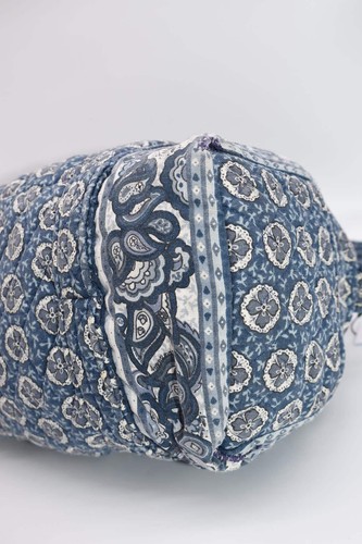 Vintage Vera Bradley 100 Shoulder Bag in "Indigo 1997" Pattern - Picture 12 of 19
