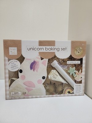 Hapi Nest Make & Bake Unicorn Cookie Set 14 Piece Set With Apron/Roller/Cutters