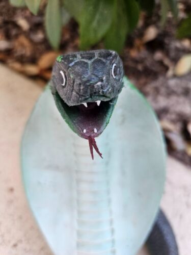Realistic latex COBRA SNAKE Toy Decoration ready to strike - Picture 3 of 5