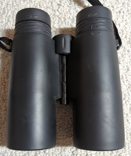 Bushnell 12x42 Binoculars Waterproof 252 FT FOV 1000 YDS # 21-1242 With Bag 24 - Picture 3 of 14