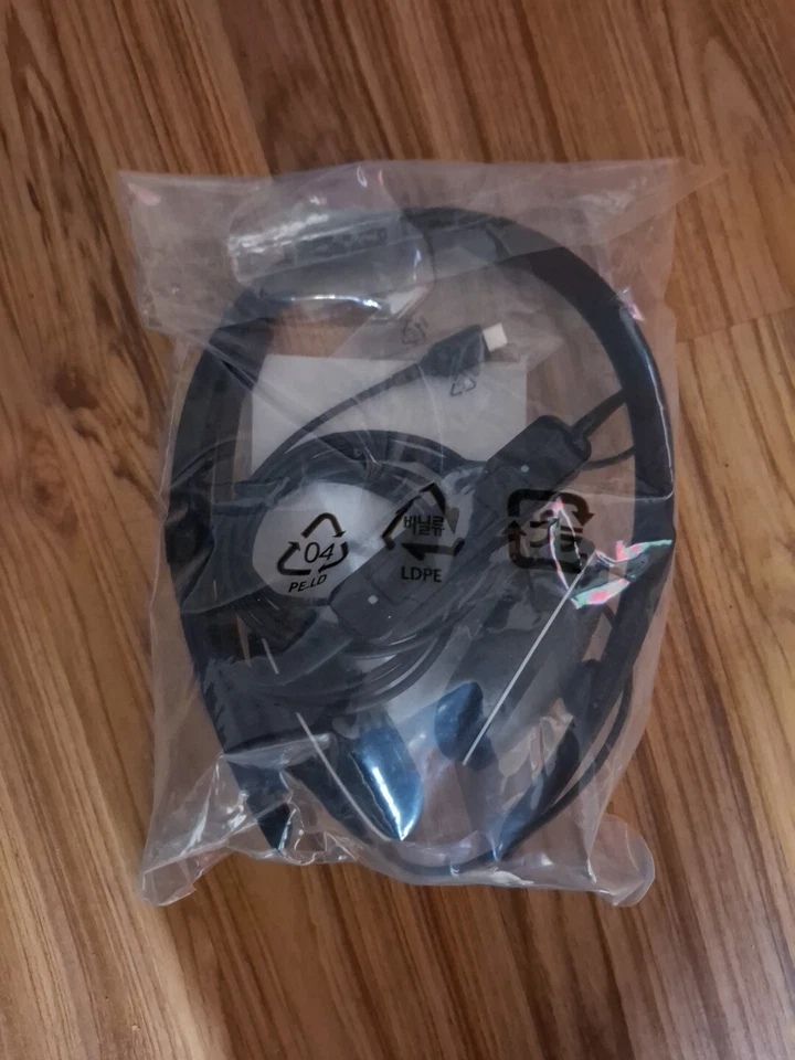 SENNHEISER EPOS ADAPT 165 Black Stereo Wired USB C Headset For PC's - Image 2 of 2