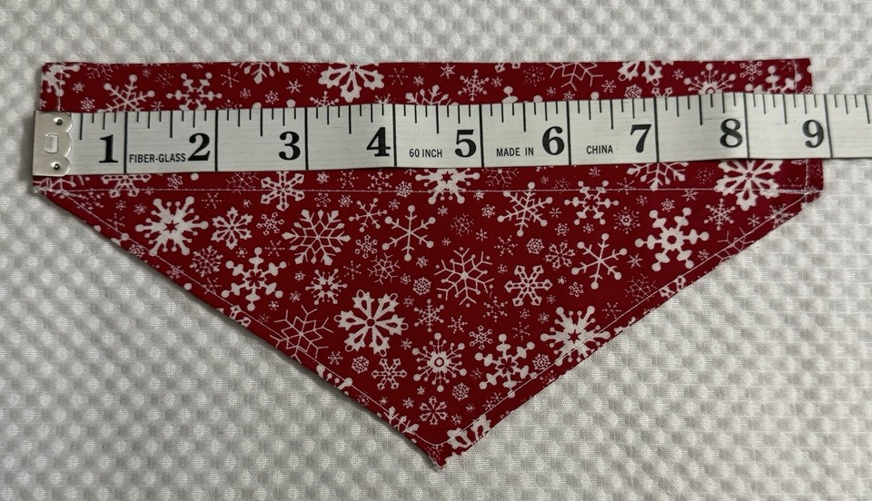 Winter Snowflake Pet Dog/Cat Bandana Fit Over Collar Size SM 11”W x 7”L