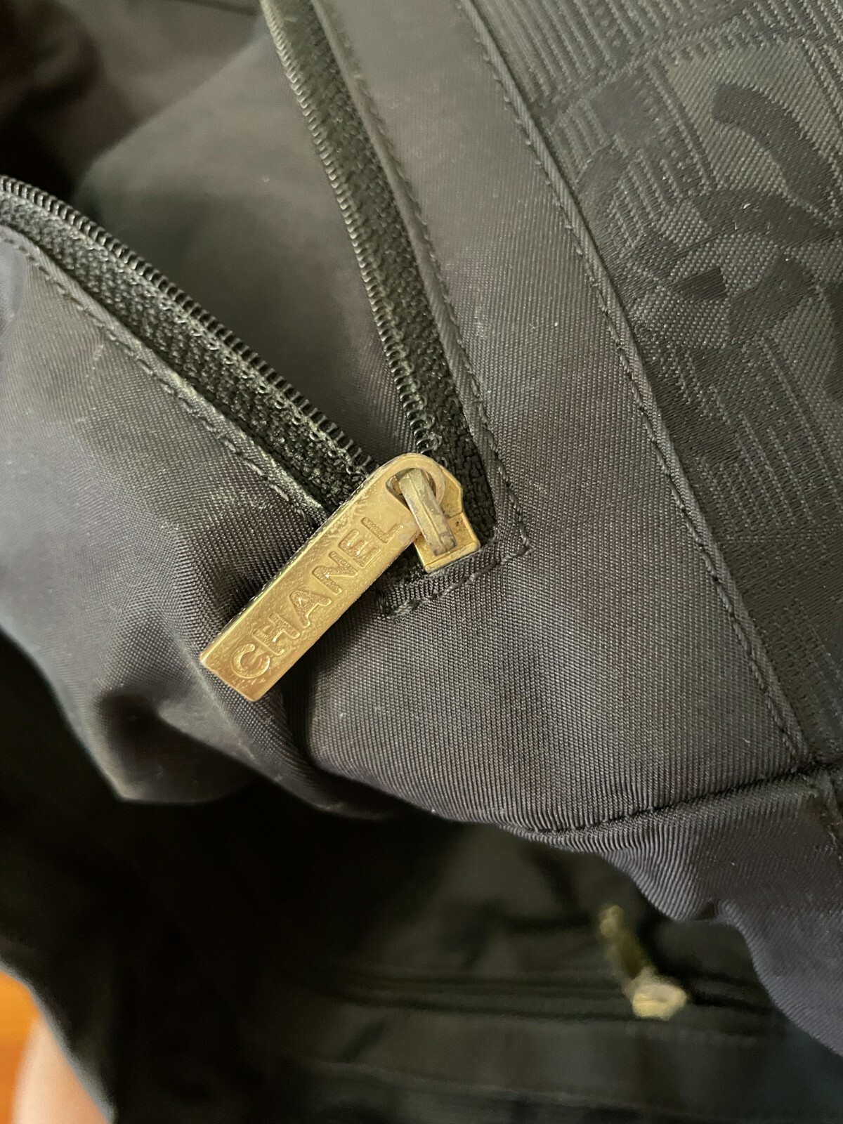 Authentic CHANEL Bag - image 11